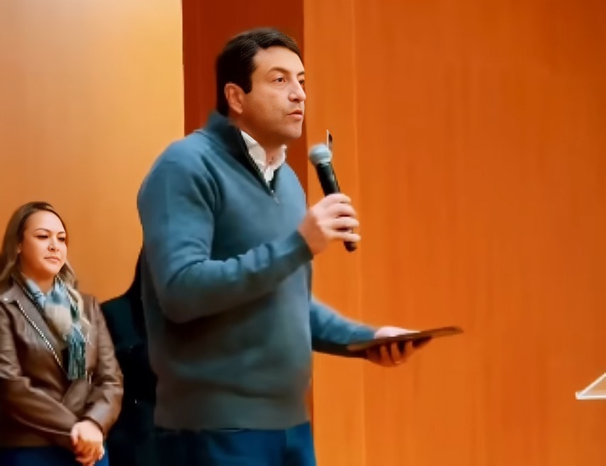 Elvis Cezar dá início à Campanha do Agasalho 2025 em Santana de Parnaíba