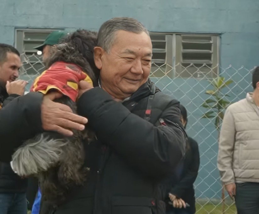 Prefeito Doutor Sato inaugura Parque Pet Place Bruce em Jandira
