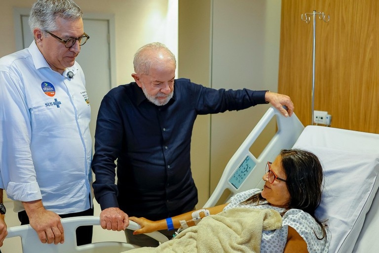 Lula acompanha início do atendimento de pacientes do SUS por planos de saúde