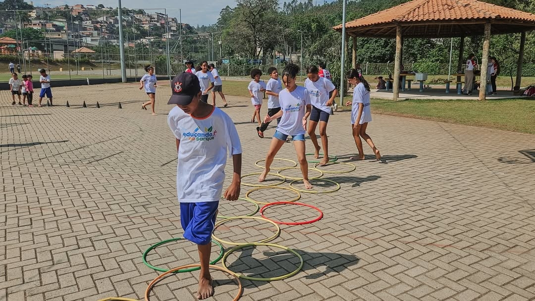 Projeto Educando no Parque leva esporte, arte e cultura ao Bairro 120