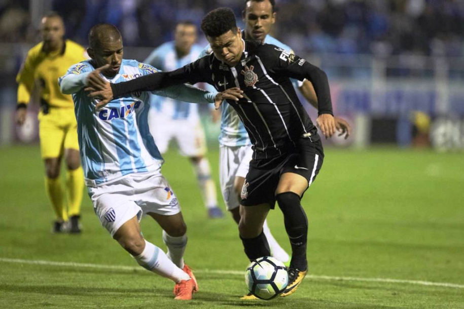 Carille perde Marquinhos e tem duas dúvidas para encarar o Flu