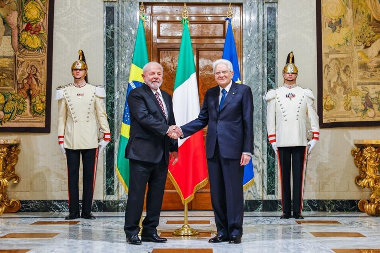 Lula e presidente da Itália tratam de comércio exterior e intercâmbio cultural em Roma