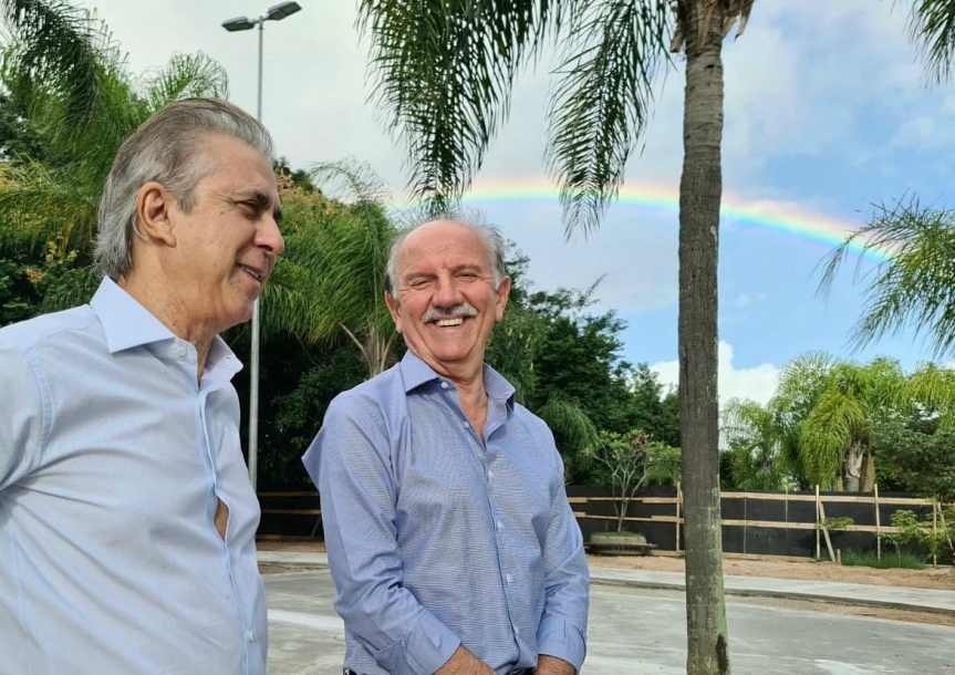 Rubens Furlan e Beto Piteri entregam 25 mil cestas básicas em Barueri 